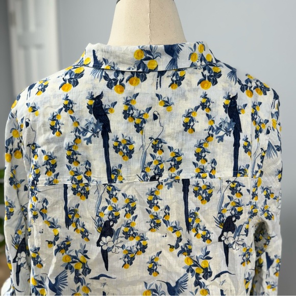NWOT Isaac Mizrahi 100% Linen Button Up Blouse Top Flowers & Birds 3/4 Roll Tab - Picture 6 of 8